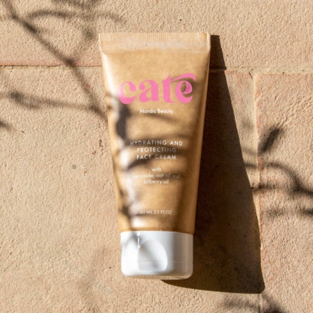 Hydrating and protecting face cream